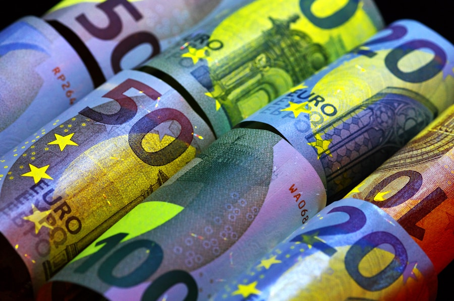 From Debt to Freedom: How Europeans Can Achieve Financial Independence and Live Their Best Lives - investment education guide